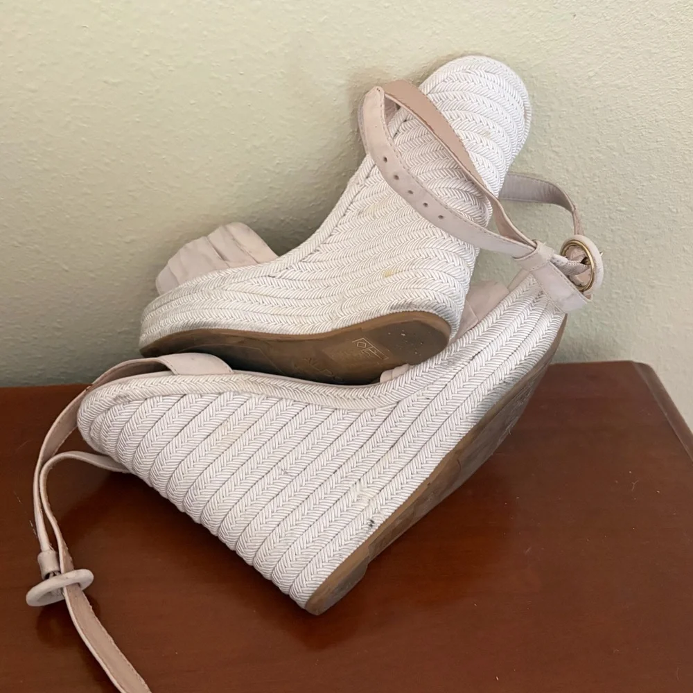 ALDO Espadrille Wedges Women 7 Cream Bow Accent‎ Ankle Strap Platform Sandals